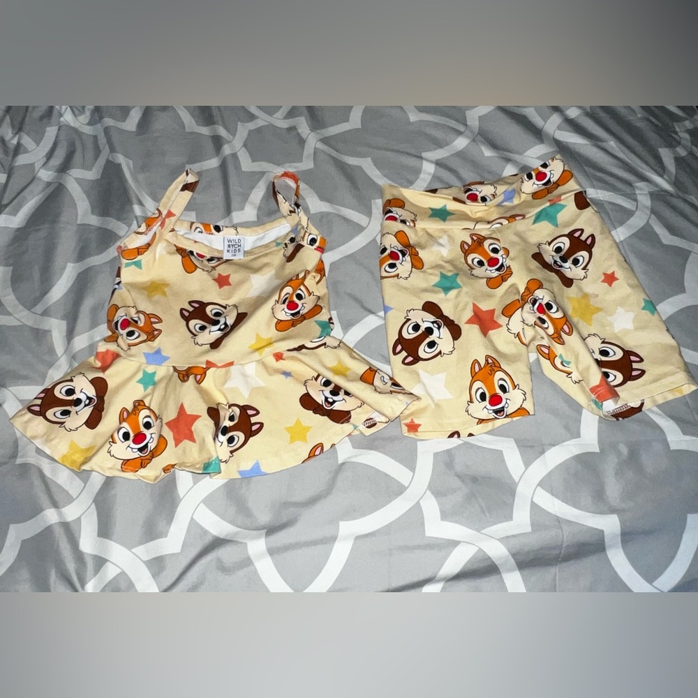 Wild rich kids chipmunks size 7-8 girls set